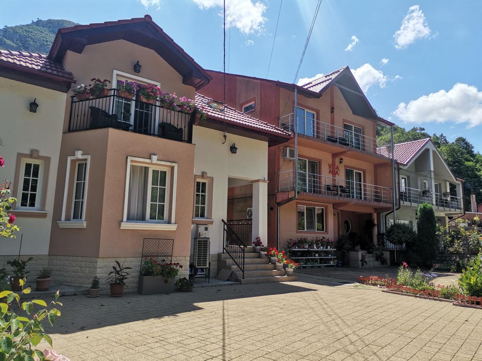 Vila Ana เบยเล เฮร์คูลาเน ภายนอก รูปภาพ