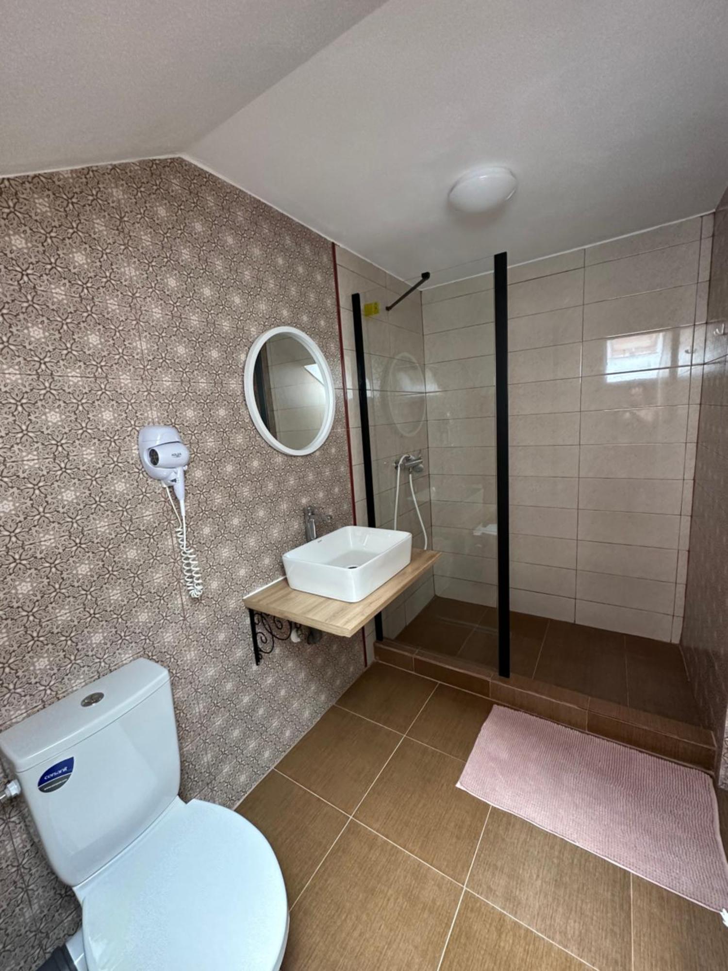 Vila Ana เบยเล เฮร์คูลาเน ภายนอก รูปภาพ